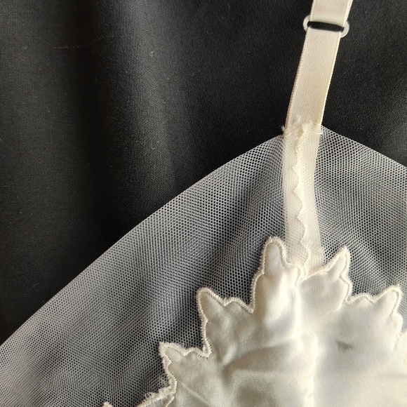 Vintage Classic Parisian Ivory Full Slip-Dress 1950's Satin Bell-Drop Hemline - Picture 7 of 15